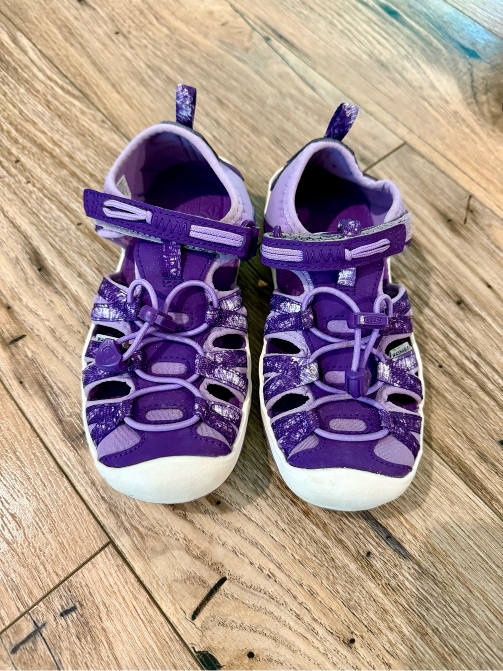 Keen Closed Toe Fisherman Comfort Purple Girls Sandals - Size 12 - Picture 1 of 4